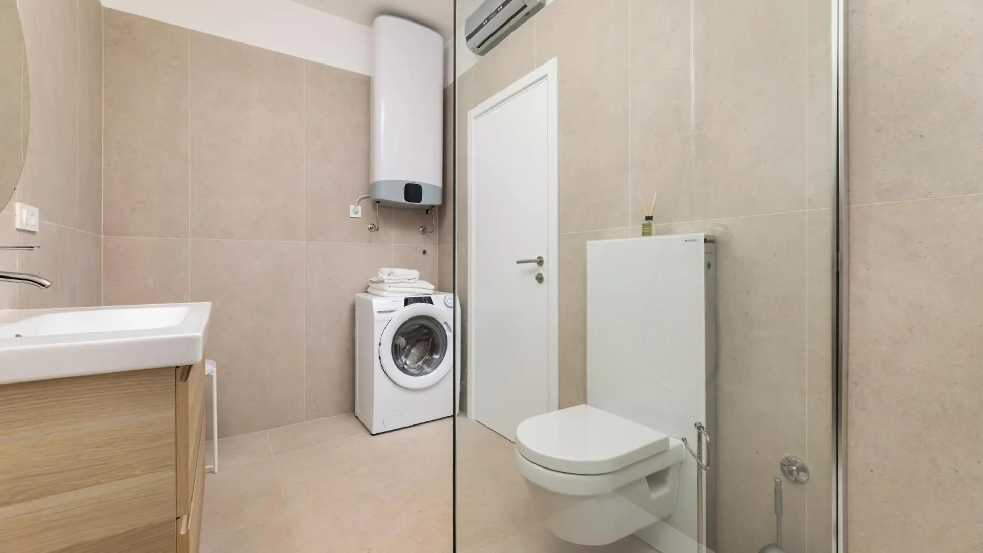 Apartment Alfa Malinska